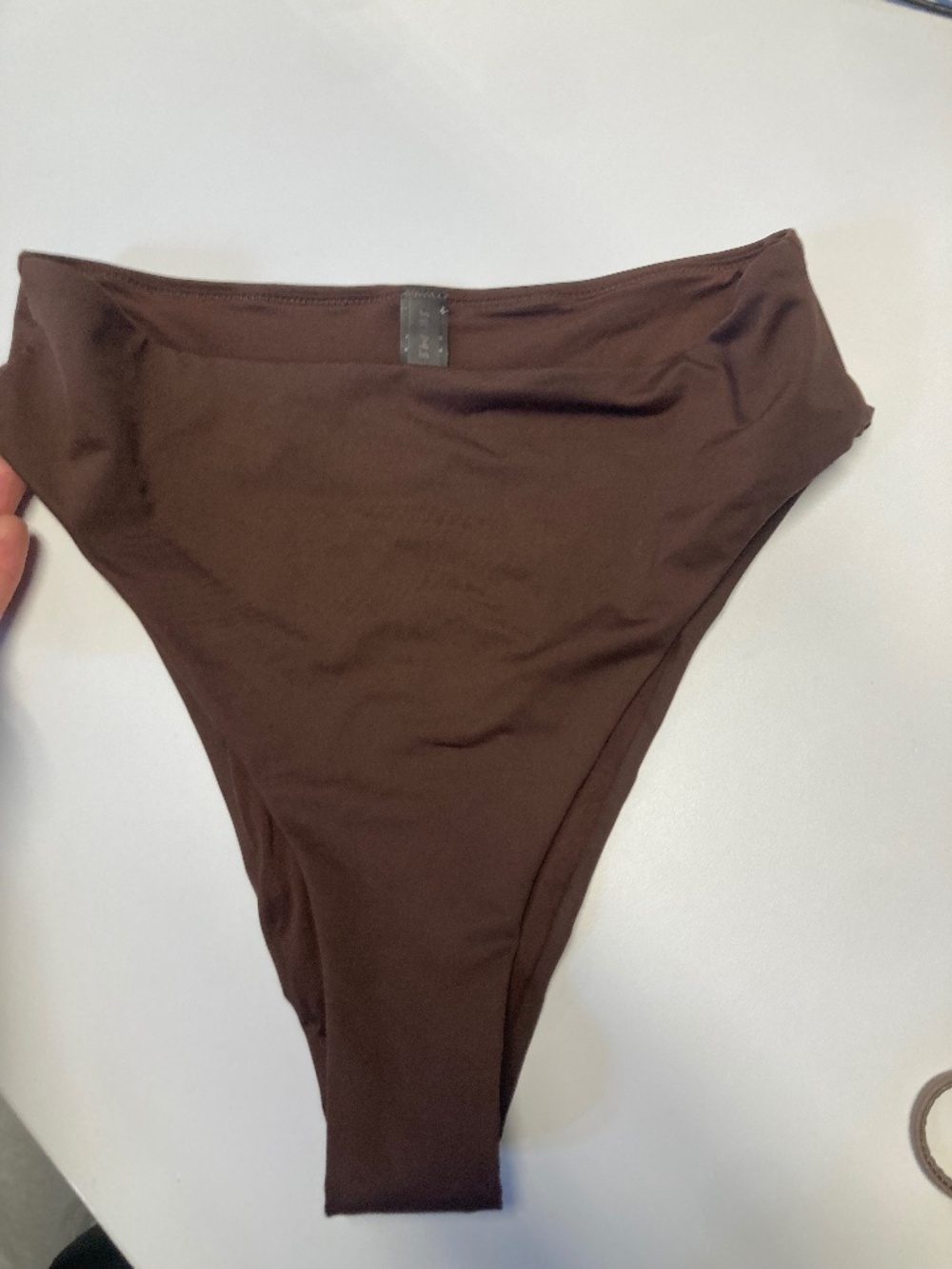 Brand new skims dark brown high leg high waist bikini bottoms